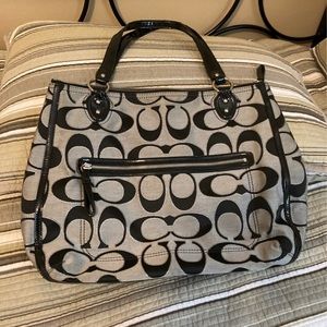 Large Coach Poppy Hallie Signature bag